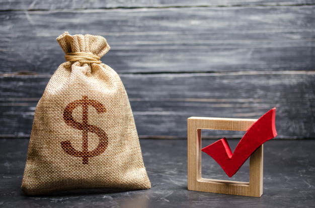 Salário deve ser pago até 5º dia útil de cada mês