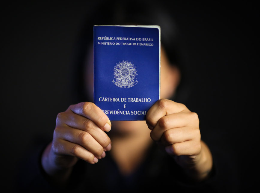 Sob intensas faíscas, MP 927 não foi votada e caduca no próximo domingo